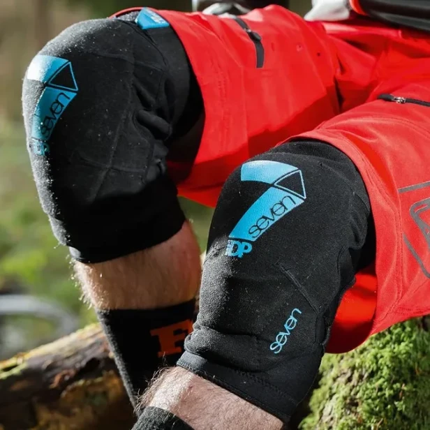 7idp-flex-ochraniacze-kolan-knieschoner-chranice-kolen-knee-protectors-pads-4.webp