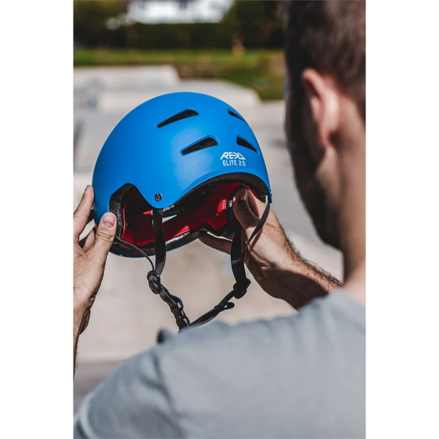 RKD159 REKD Elite 2.0 Helmet Blue Lifestyle 6.jpg