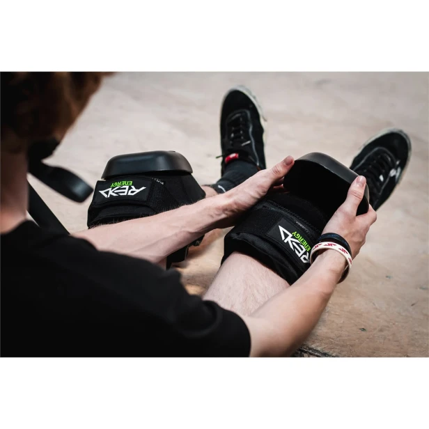 RKD690 REKD Energy Patrol Knee Pads Black Cap Lifestyle 2.jpg
