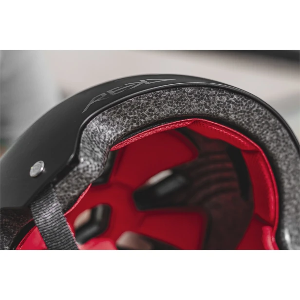 RKD159 REKD Elite 2.0 Helmet Black Lifestyle 9.jpg
