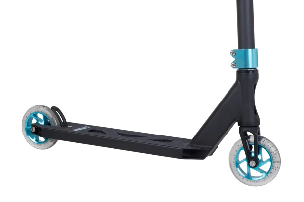 striker-lux-pro-scooter-rr.webp